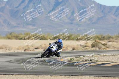 media/Dec-06-2025-CVMA (Sat) [[4a896cc04c]]/Race 8- Formula 40 MW and LW/